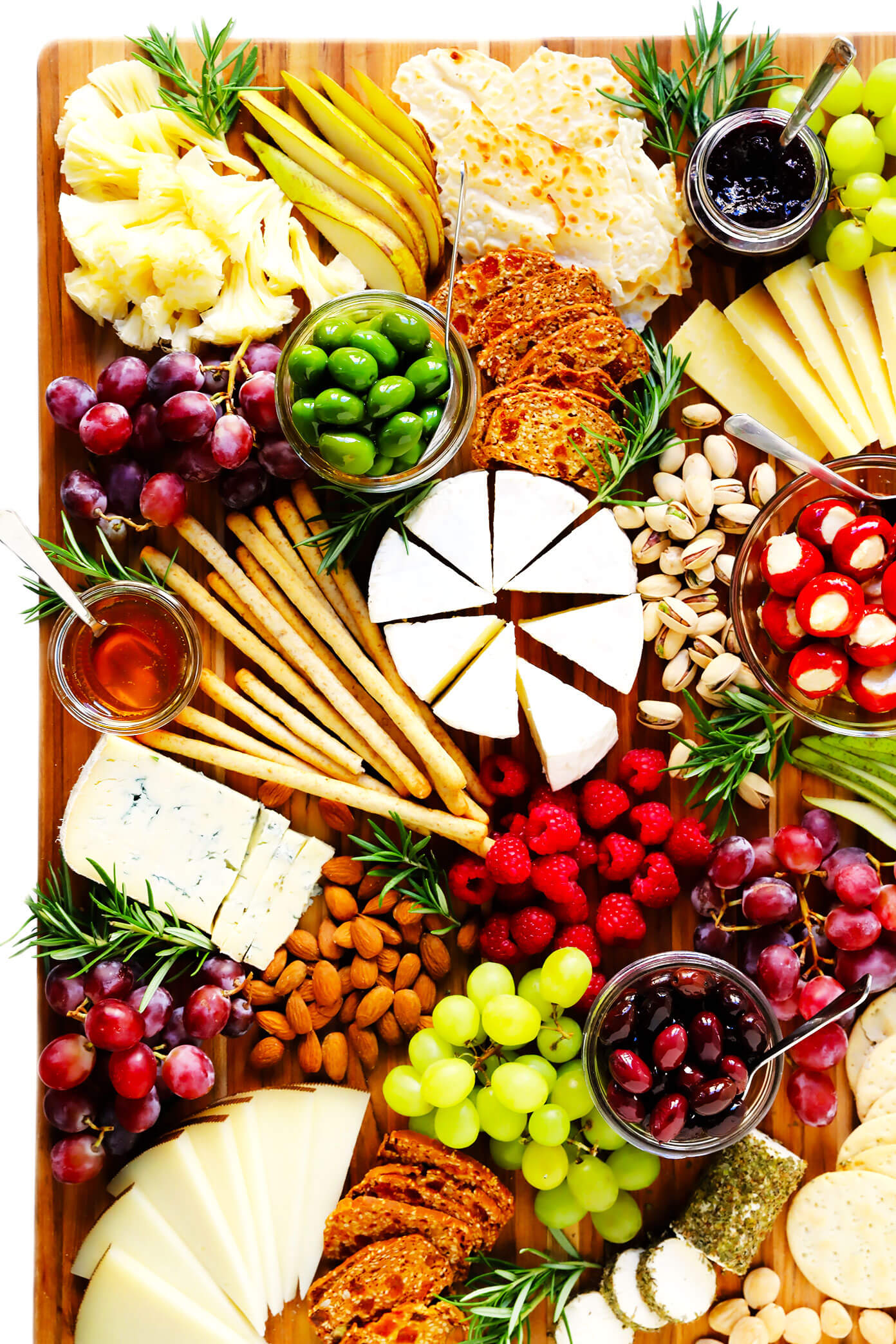 FLOWER CHEESE PLATE -- easy, beautiful appetizer idea for any party